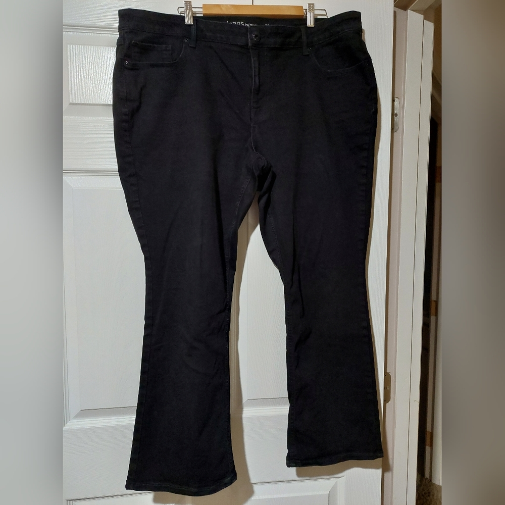 Maurice's Black Mid-rise 22W Short jeans